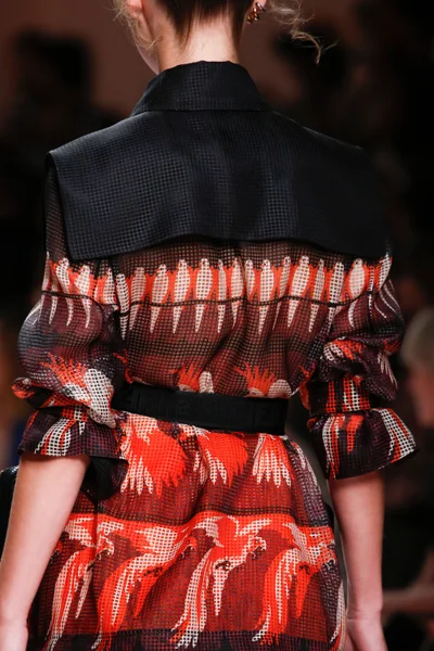 Look 67